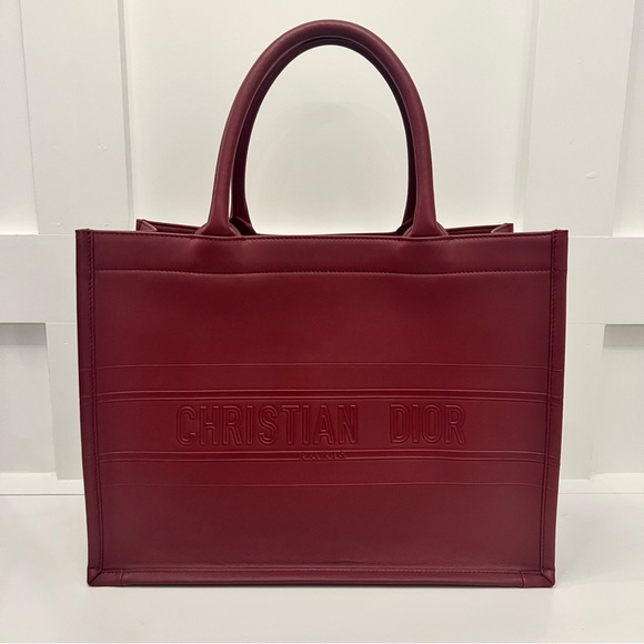 Medium Dior Book Tote in Calfskin Leather - Picture 14 of 15